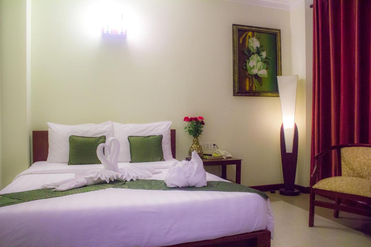 V N E Hotel بنوم بنه المظهر الخارجي الصورة