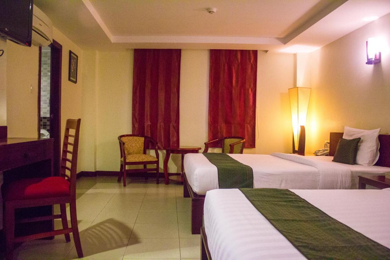 V N E Hotel بنوم بنه المظهر الخارجي الصورة