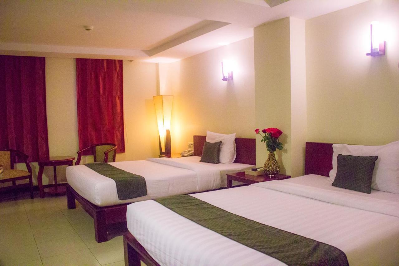 V N E Hotel بنوم بنه المظهر الخارجي الصورة