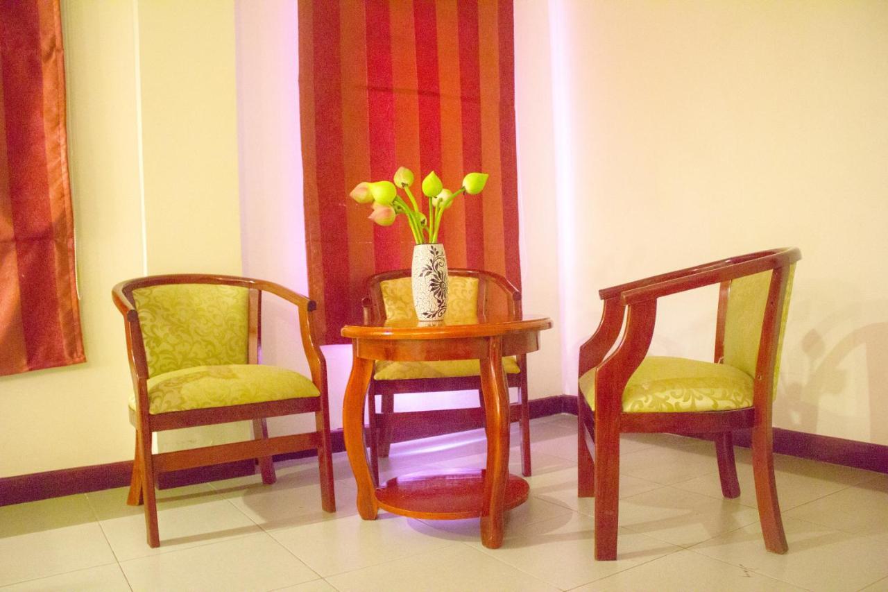 V N E Hotel بنوم بنه المظهر الخارجي الصورة